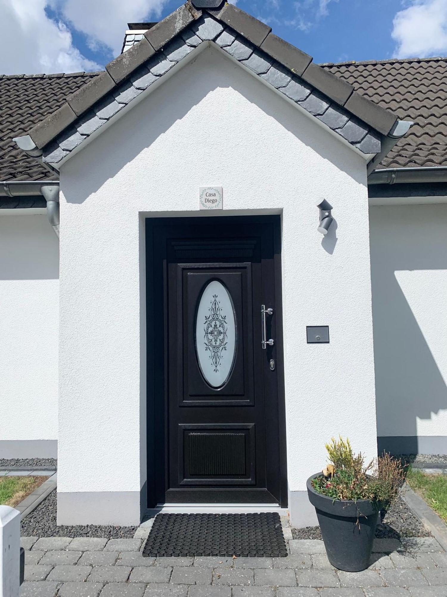 Casa Diego, Kleines Gemuetliches Haus Mit Garten Bielefeld Exterior photo